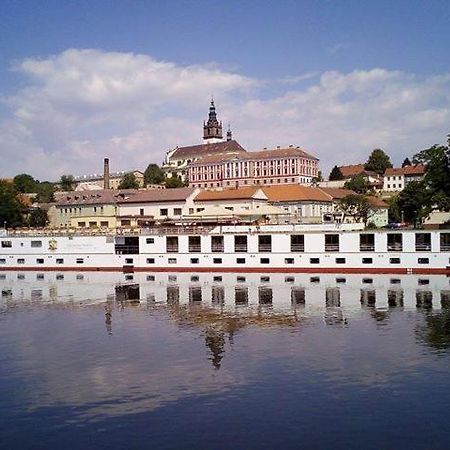 Florentina Boat ลิโตเมริเซ ภายนอก รูปภาพ