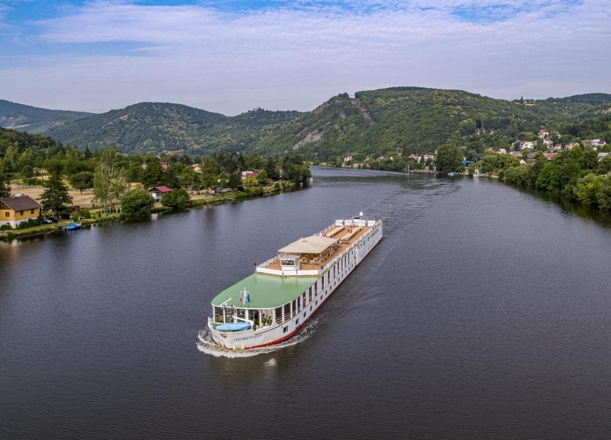 Florentina Boat ลิโตเมริเซ ภายนอก รูปภาพ