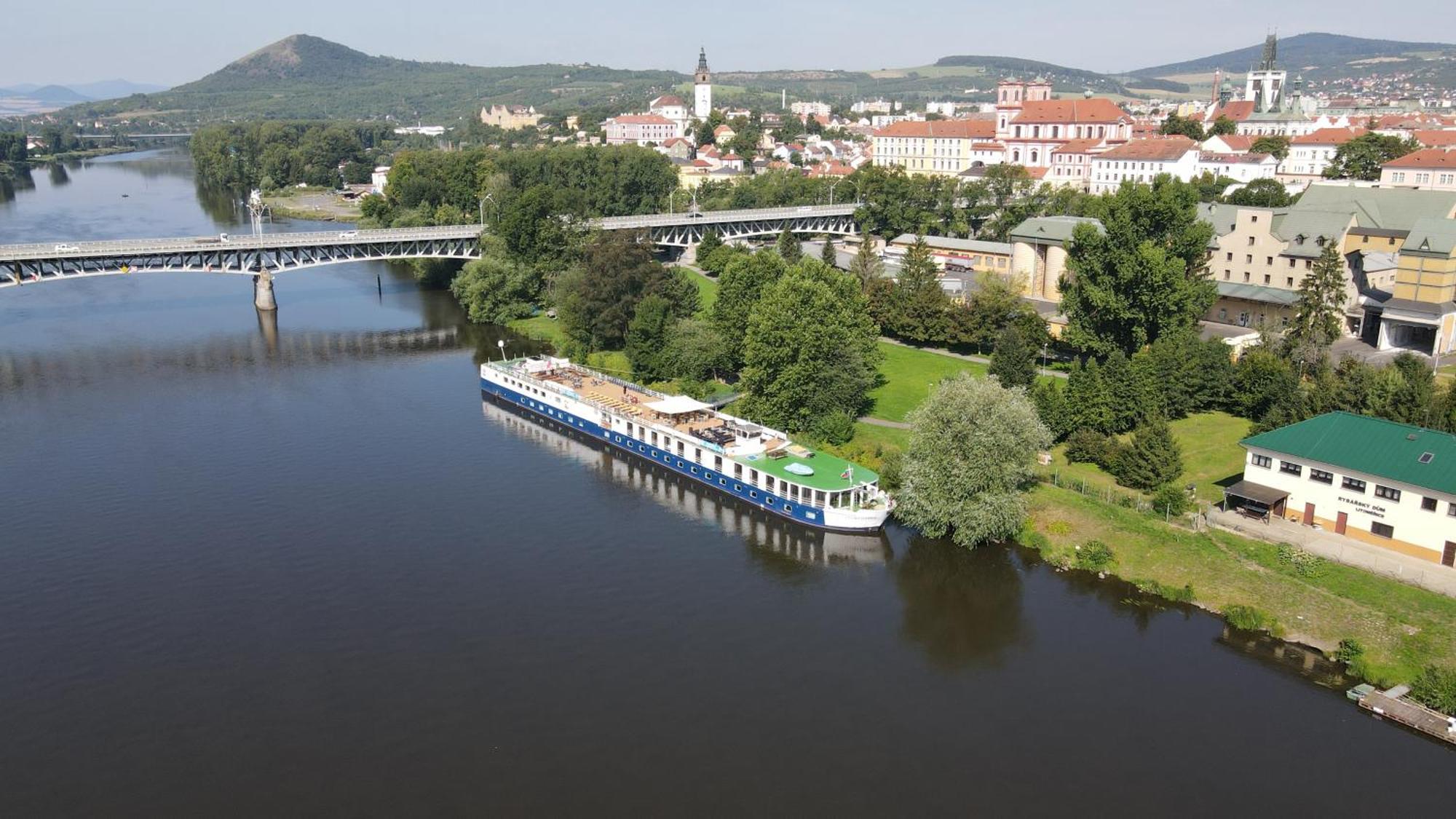 Florentina Boat ลิโตเมริเซ ภายนอก รูปภาพ